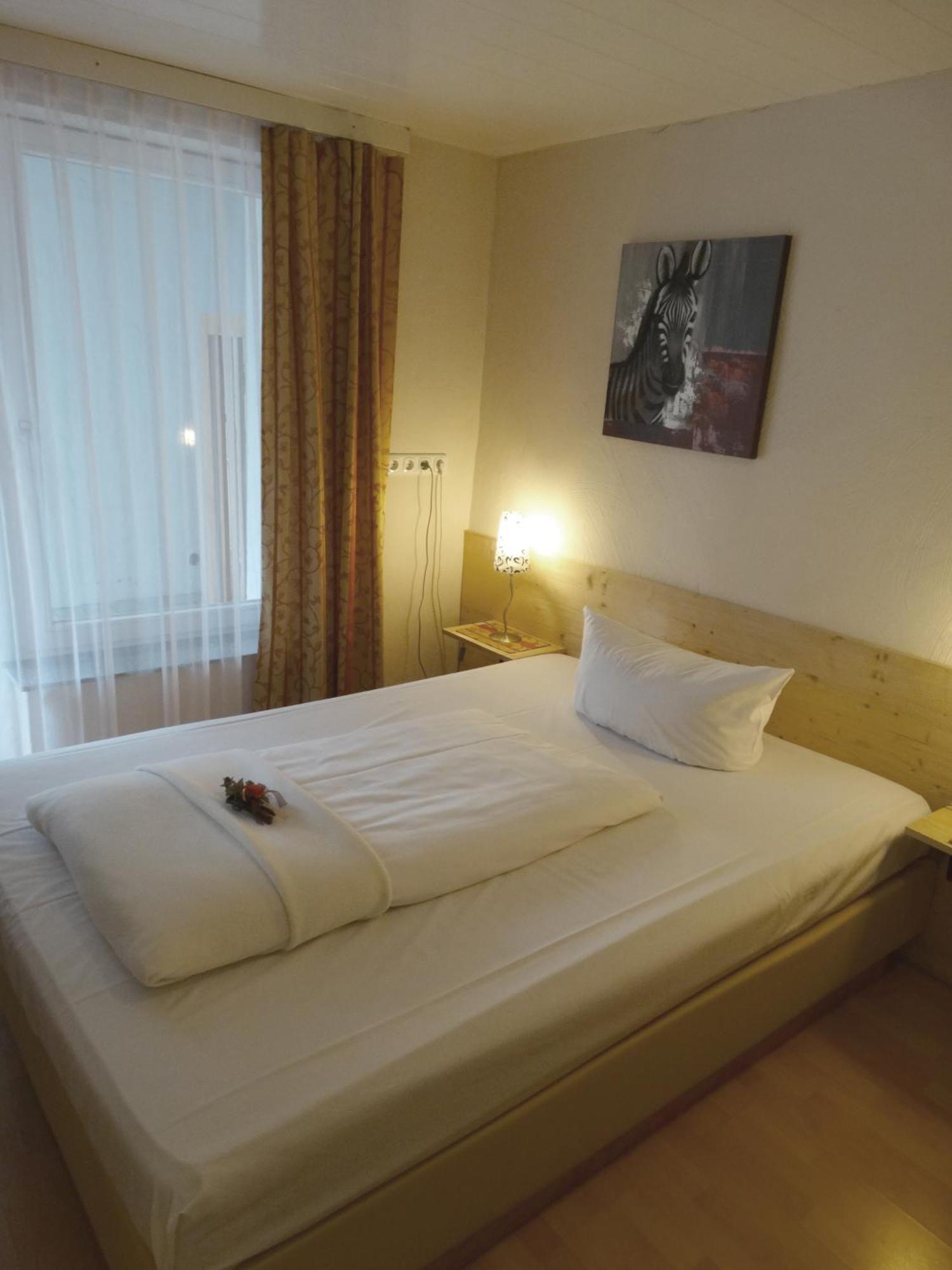 Hotel Sonne - Haus 2 Idstein Pokoj fotografie